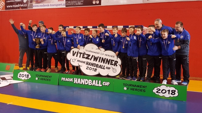 hazena mlzaci lovo 042018