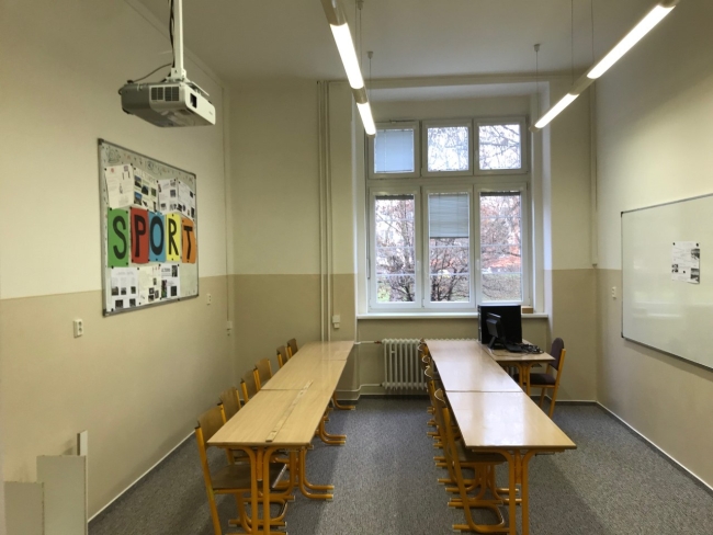 knihovna2