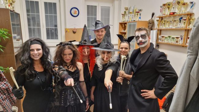 06 halloween2022 hall0